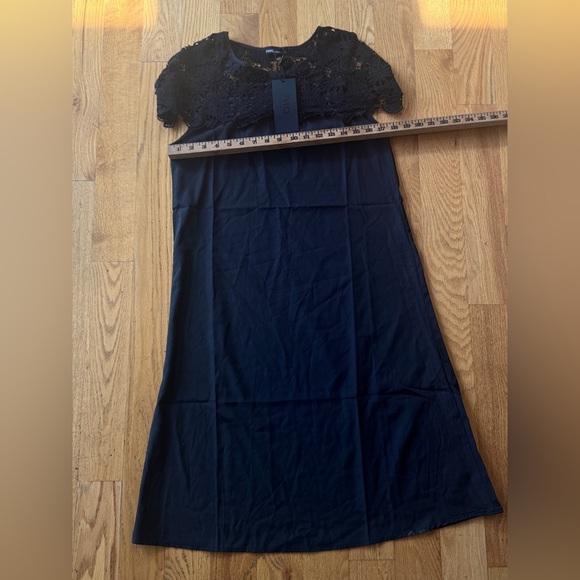 Sundress Black Off the Shoulder Sleeveless MIDI Sundress - Picture 8 of 8